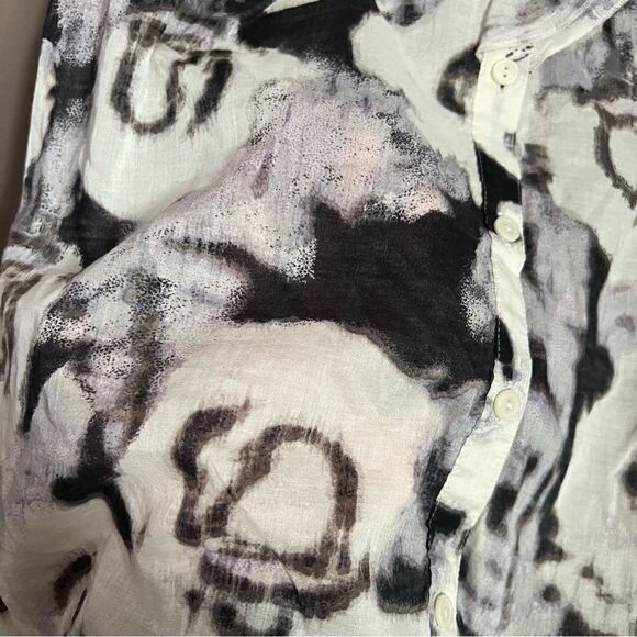 3 for $30! Loft pattern sheer tank top - Picture 8 of 8